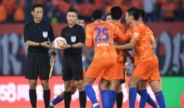 中超裁判爆料最新消息,揭秘赛场幕后真相与争议瞬间