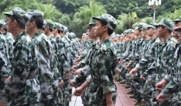 抖音军训最新爆料51,51精彩瞬间回顾